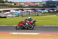 brands-hatch-photographs;brands-no-limits-trackday;cadwell-trackday-photographs;enduro-digital-images;event-digital-images;eventdigitalimages;no-limits-trackdays;peter-wileman-photography;racing-digital-images;trackday-digital-images;trackday-photos